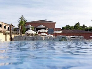 #pool