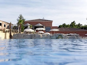 #pool