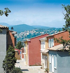 #fayence view