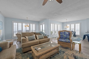 Living Room - Outstanding Ocean Views