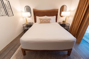Colony Suites (Suite 3) (5)