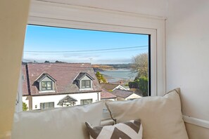 Saundersfoot Cottage, Sea Views