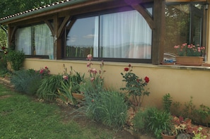 AuĂendetails