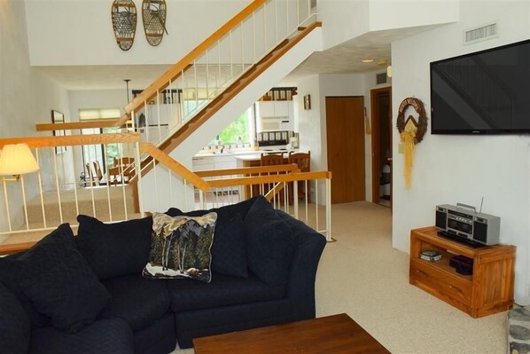 Building, Furniture, Indoors, Living Room, Couch