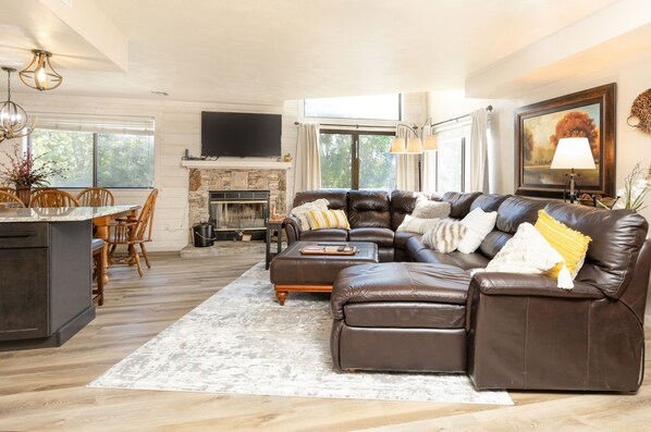 Furniture, Indoors, Living Room, Couch, Home Decor