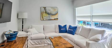 Juno Beach Vacation Rental | 3BR | 3BA | 1,600 Sq Ft | Step-Free Access