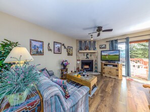 Living Room Main