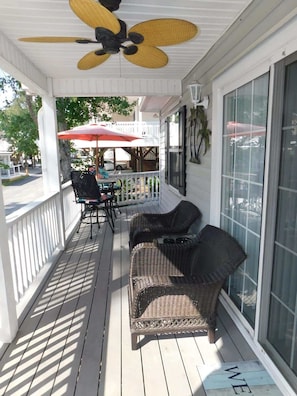Covered Front Porch