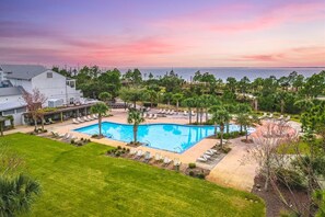 Heated Community Pool