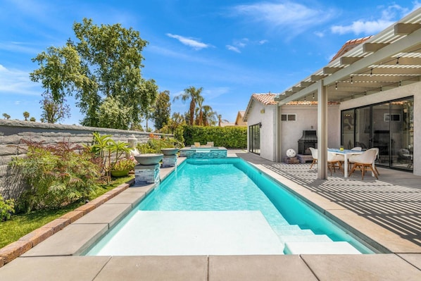 Private Backyard with Pool!