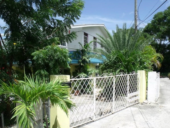 Welcome to our beautiful Somnia home in Hastings, Barbados
