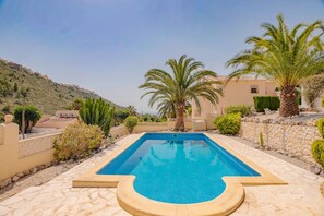 Holiday Home Swimming Pool