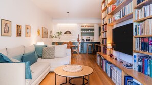 Open plan kitchen, dining area and living room 