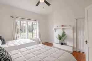 Bedroom with Two Full Beds