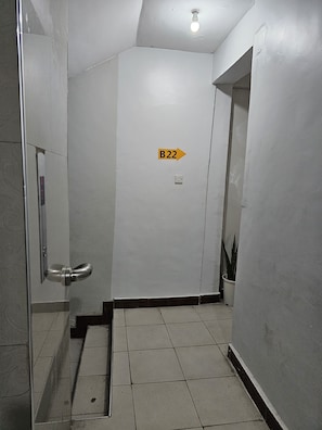 At level 5, on your left, you'll see the direction to apartment 22B