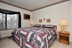 Lamp, Table Lamp, Indoors, Bed, Furniture