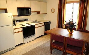 Microwave, Oven, Dining Table, Furniture, Table