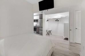 Noma Washington 1 Bedroom Bedroom