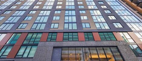 Noma Washington 1 Bedroom Deluxe Building Exterior