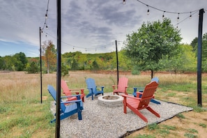 Yard Space | Fire Pit