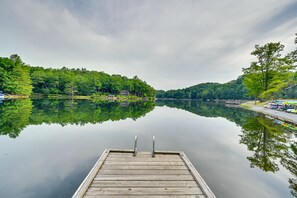 Connestee Falls Community Amenities | Lake Access