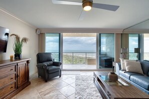 Living Space Overlooking Balcony, Beach & Ocean