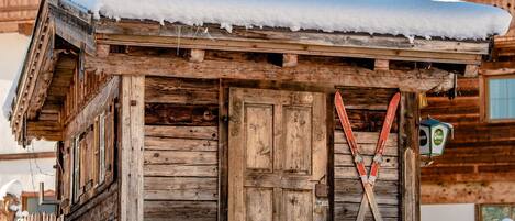 Window, Wood, Snow, Building, House, Cottage, Siding, Facade, Roof, Lumber