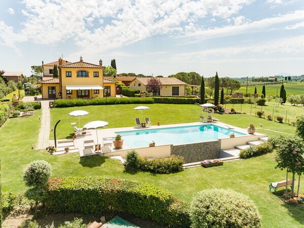 Pool, Scenic View