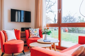 Ferienwohnung Apfel, 55qm, 2 Schlafzimmer, max. 2 Erwachsene und 2 Kinder-Wohnbereich der Wohnung Apfel