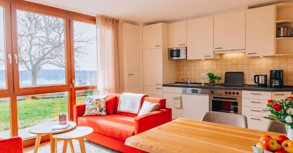 Ferienwohnung Apfel, 55qm, 2 Schlafzimmer, max. 2 Erwachsene und 2 Kinder-Wohnung Apfel