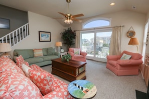 Living Room 2023