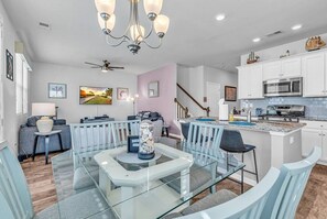 Dining Area | 1st Floor