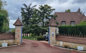 Entrée de la Fruitière