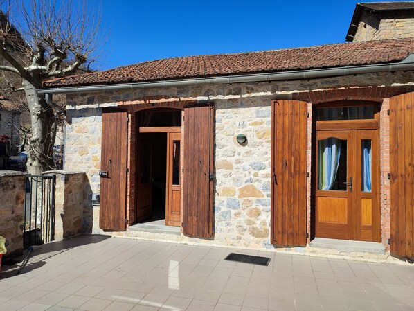 Exterior detail