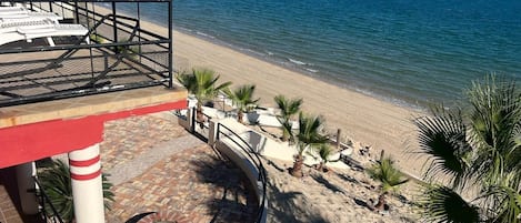 Beach House A in Las Palmas, San Felipe - side of the home