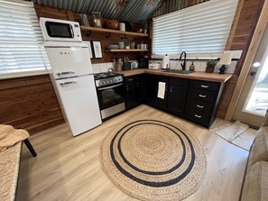 Fully stocked Kitchen has all your cooking needs