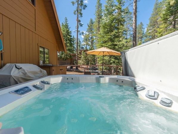 Bain à remous extérieur