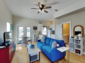 Living Area - Sleeper Sofa (Queen) - First Floor