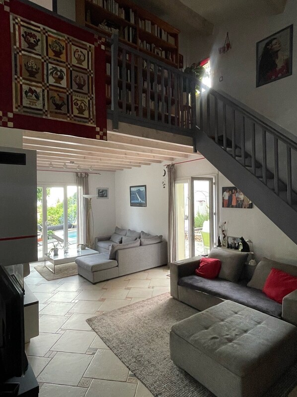 Living area
