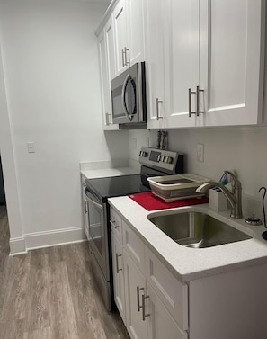 Kitchen has everything you need