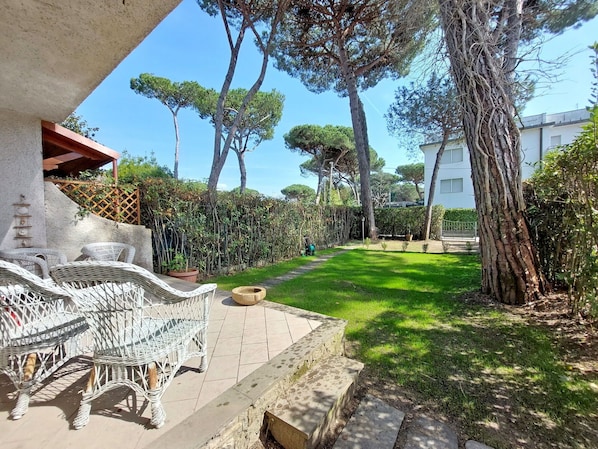 Garden, Outdoor