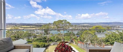 A glimpse of the stunning Peninsula views from the home