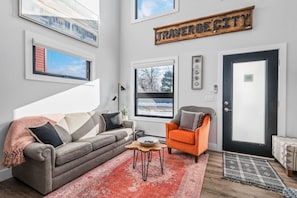 Modern sofas for cozy gatherings and lounging 🛋️🧡