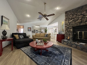 Home Decor, Coffee Table, Furniture, Table, Fireplace