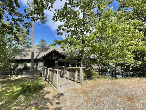 Nature, Outdoors, Scenery, Shelter, Tree