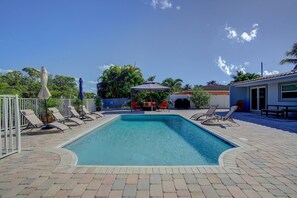 Private pool area with outdoors furniture and sun loungers. Available 24/7. 