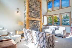 Welcome to our Prospector Condo in Sun Valley
