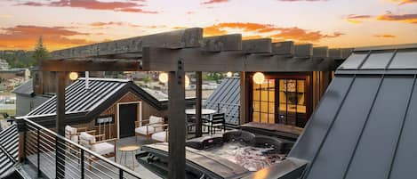 Your Rooftop Hot Tub and Deck