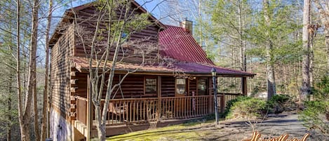 Mountain Memories Rental Cabin