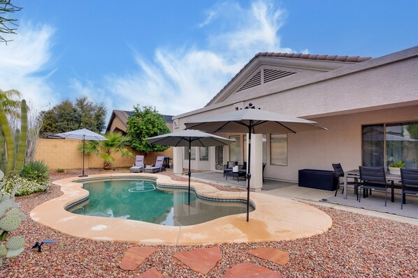 El Mirage Vacation Rental | 3BR | 2BA | Step-Free Access | 1,972 Sq Ft